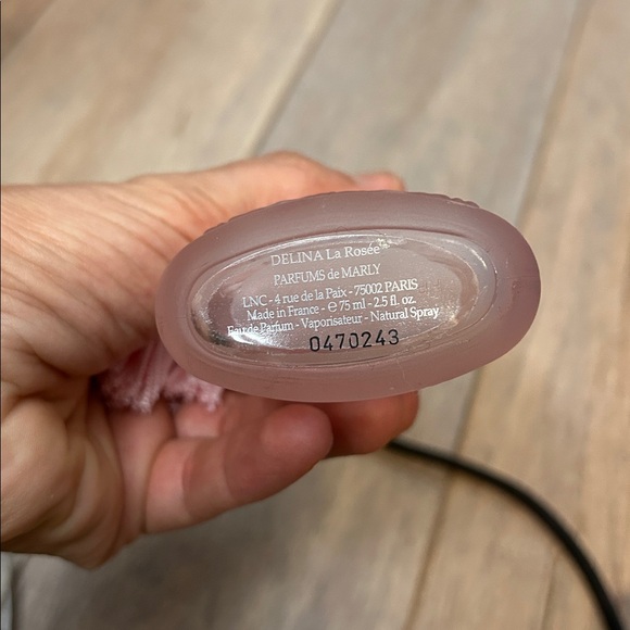Parfums de Marly Delina La Rosee Eau de Parfum 75 ml 2.5 fl - Picture 3 of 7
